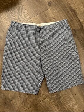 Dockers Blue Checked Flat Front Men’s Shorts